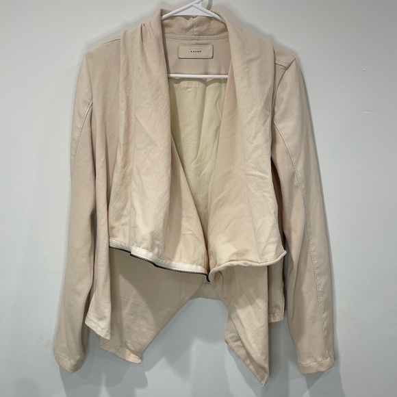 Blank NYC Draped Asymmetrical Zip Jacket in Vegan Leather - Picture 1 of 10